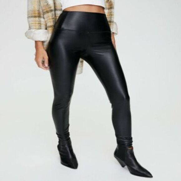 𝅺ARITZIA Daria Pant- High Waisted Vegan Leather Leggings - Picture 7 of 15